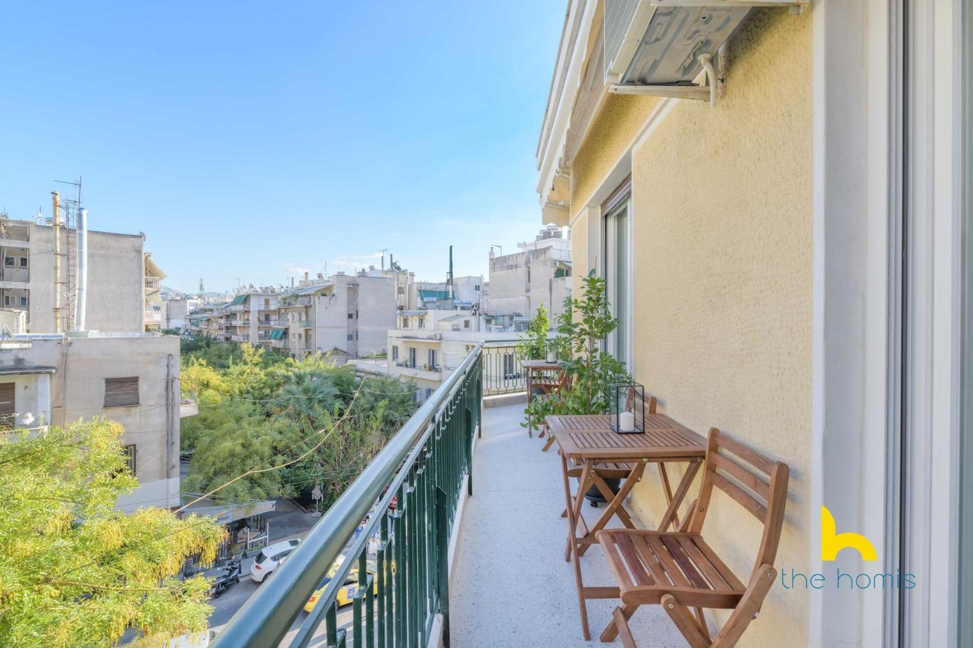 Sun-Splashed 2-Bdr Corner Apartment With Hillside Views! Афіни Екстер'єр фото